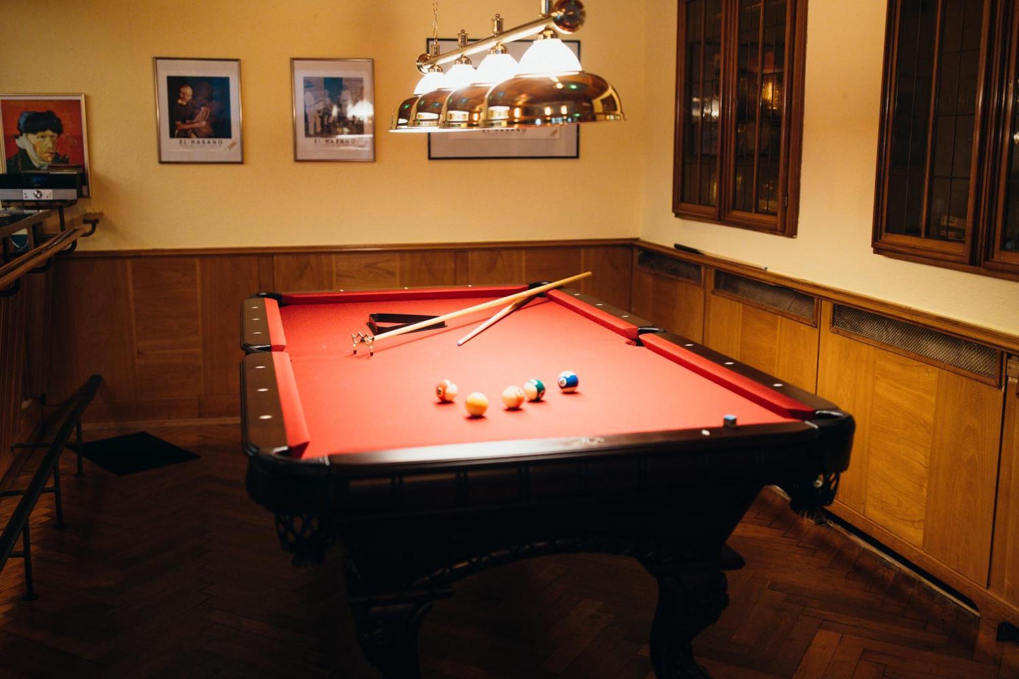 Dooscht Gaestehaus Reichshof Креф Экстерьер фото
